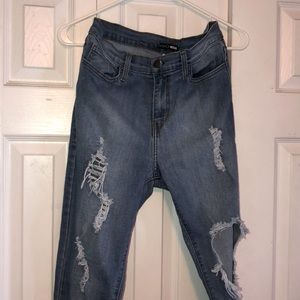 Fashion Nova ripped skinny jeans